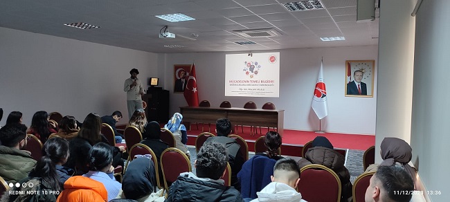 Meslek Yüksekokulumuzda Bağımlılıkla Mücadele Farkındalığı Eğitimi